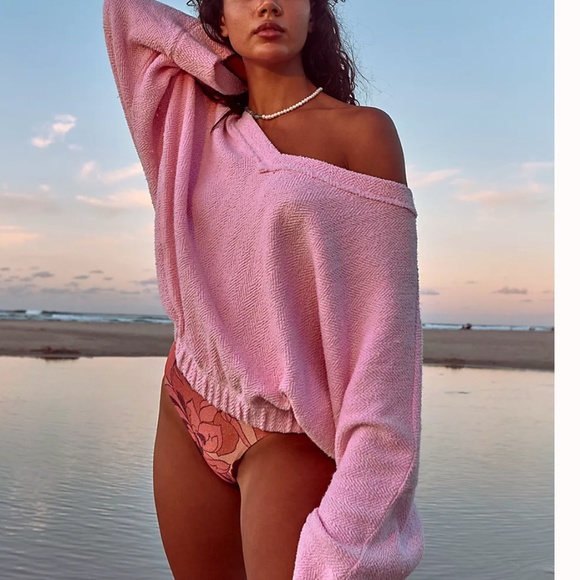 Brb Solid Pullover | Poshmark